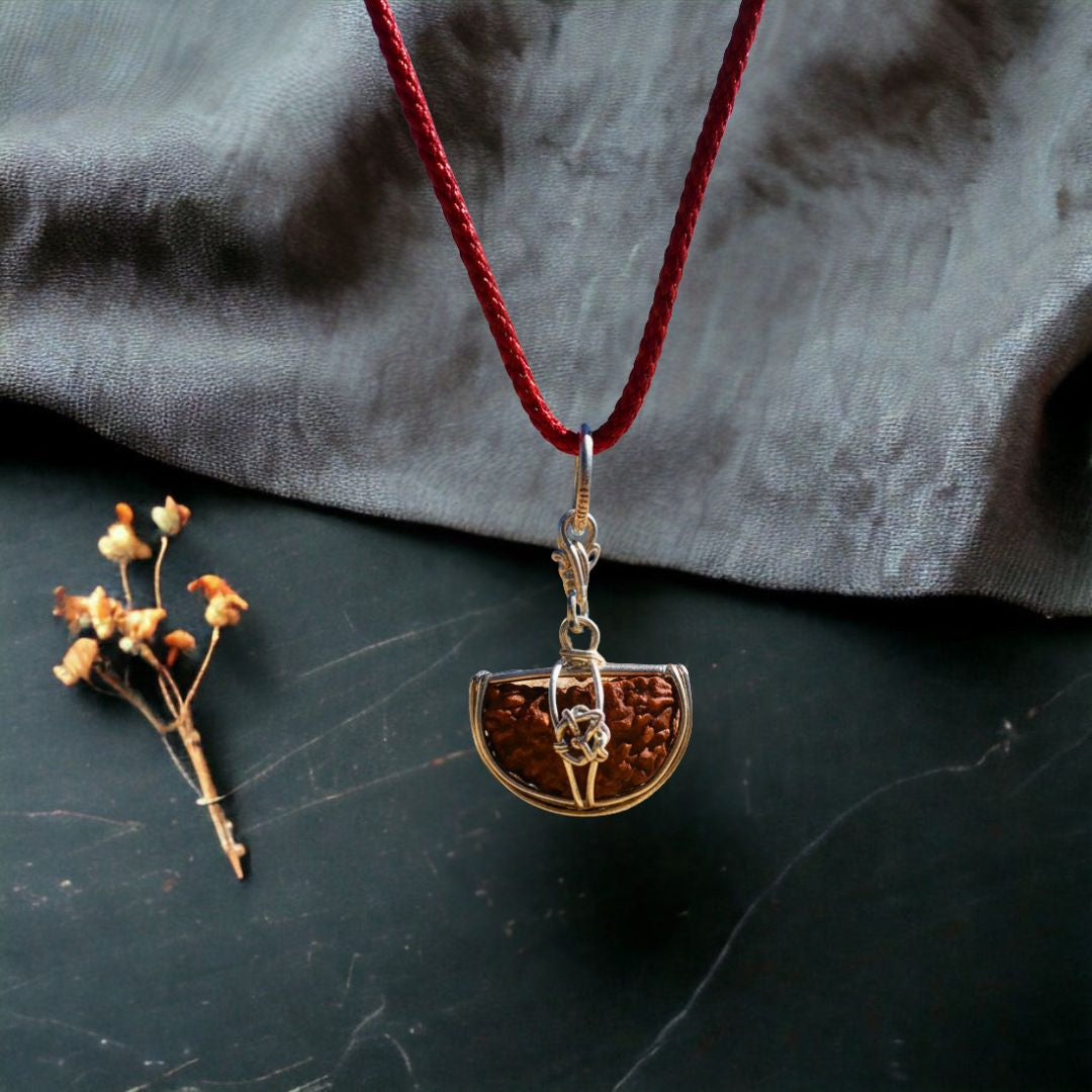 Nepali 1 Mukhi Rudraksha – 100% Natural & Certified